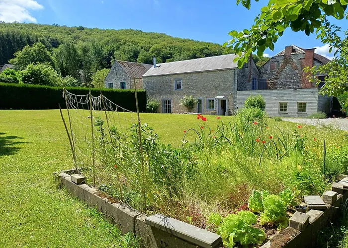 La Colline Aux Fees