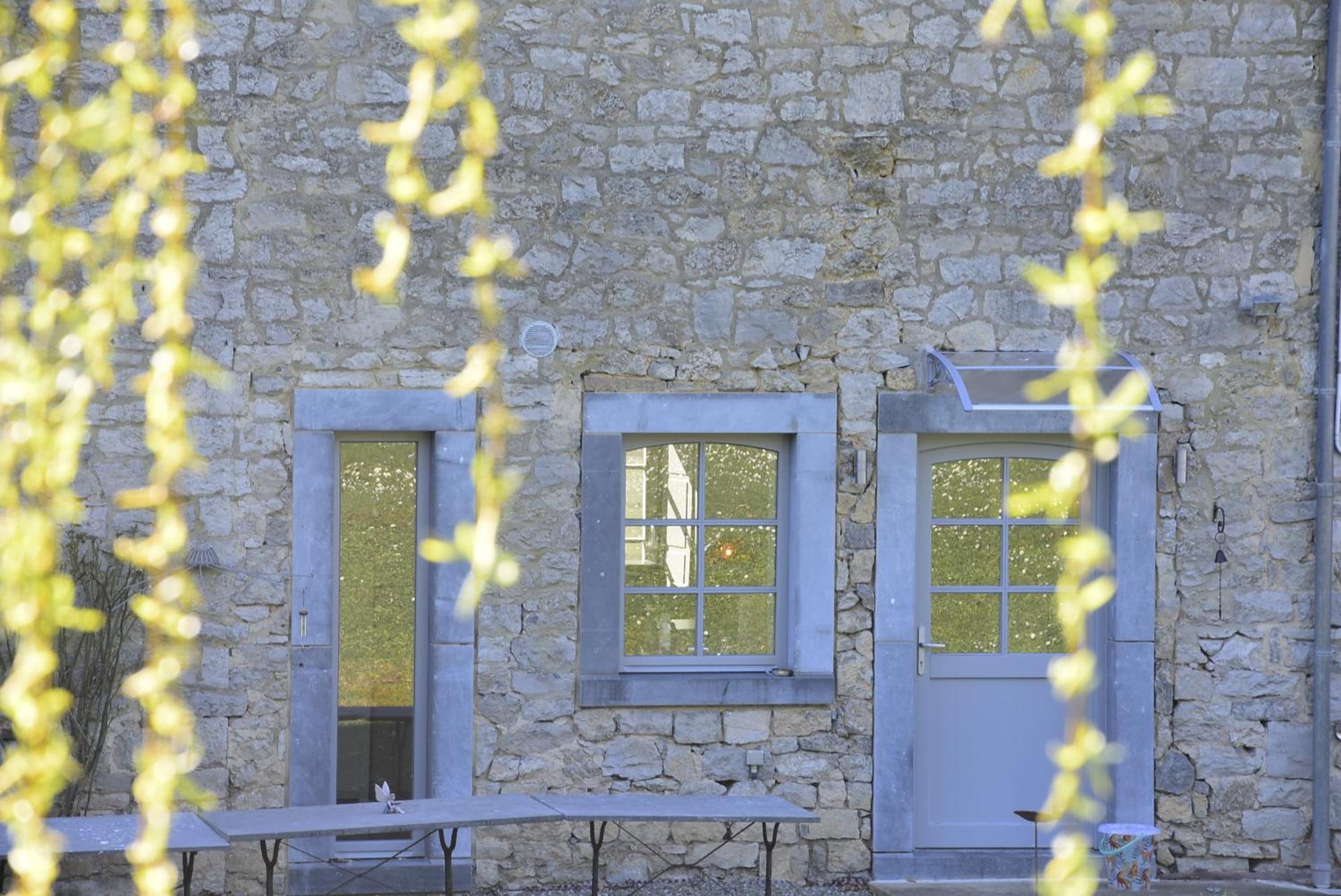 La Colline Aux Fees Holiday home Yvoir