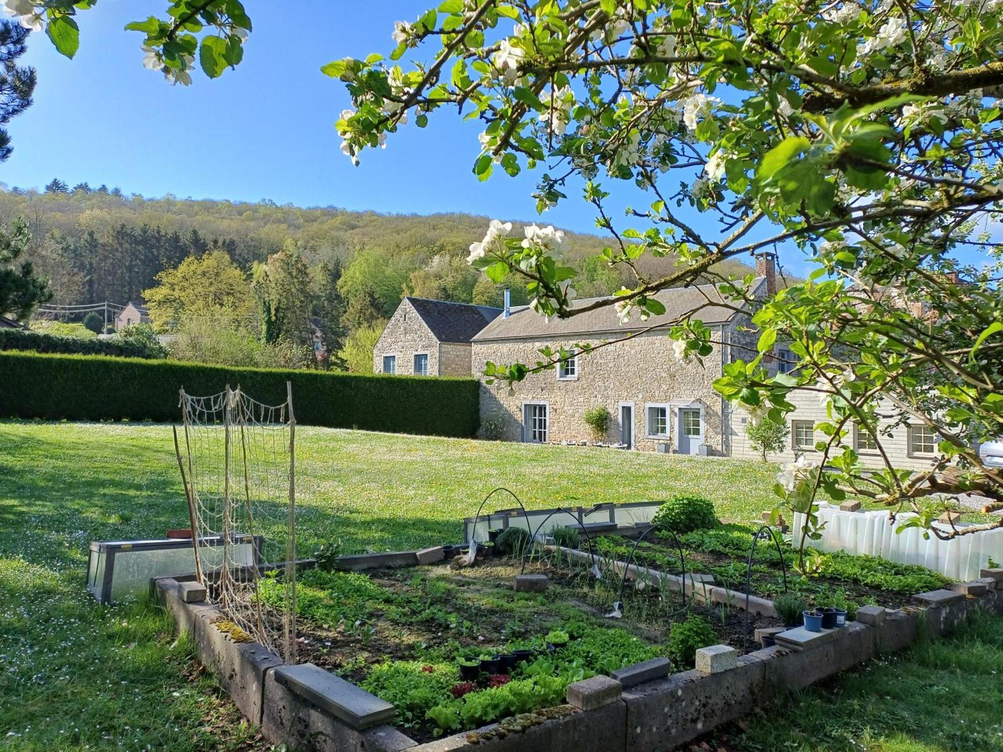La Colline Aux Fees * Yvoir